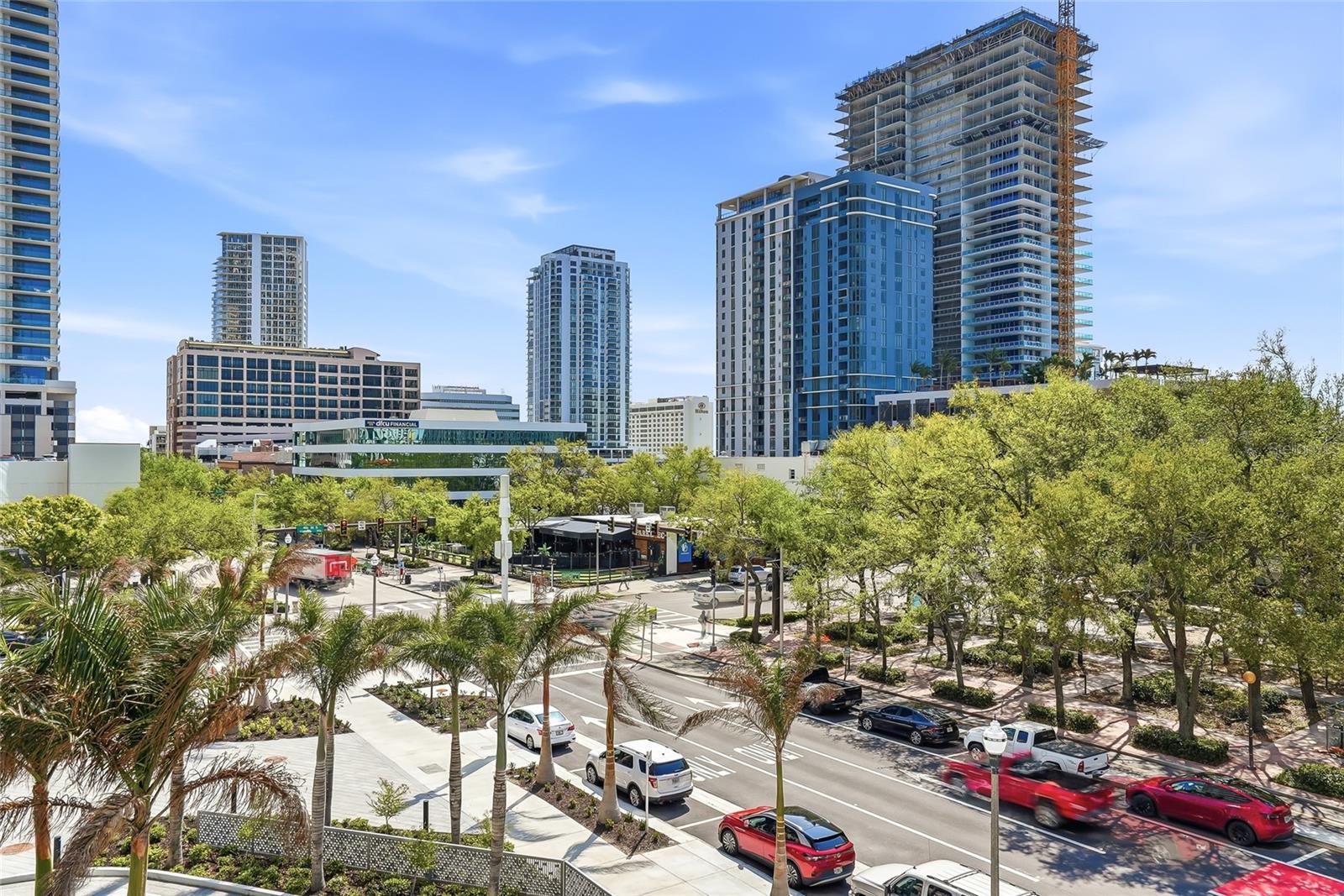 400 CENTRAL - Residential