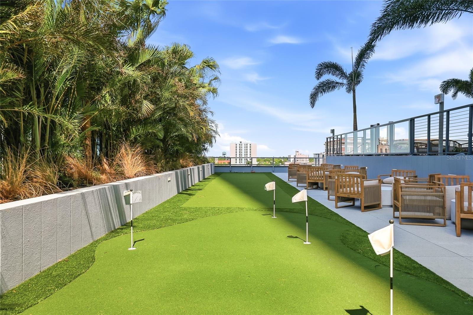 400 CENTRAL - Residential