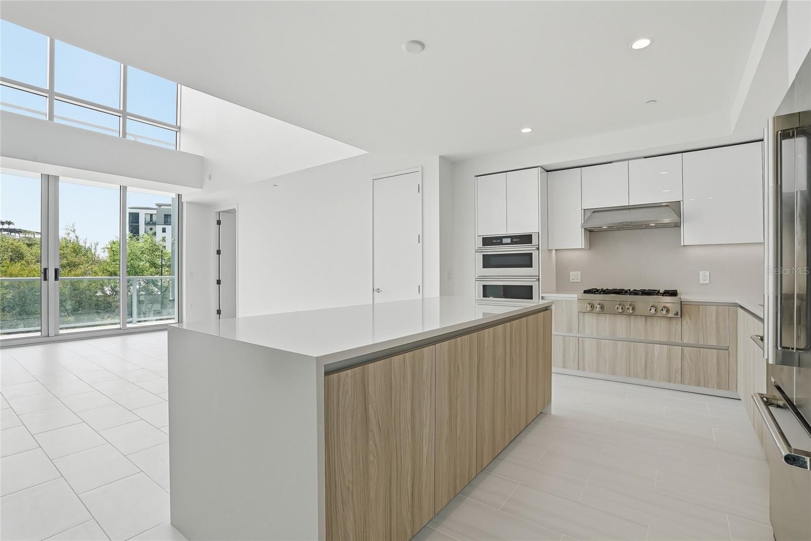 400 CENTRAL - Residential