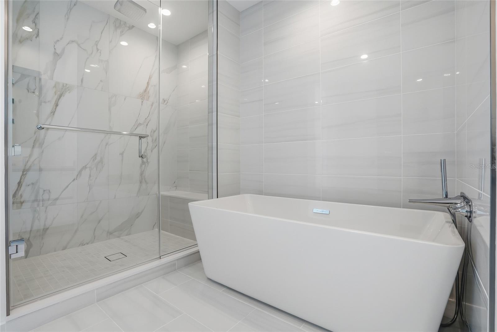 400 CENTRAL - Residential