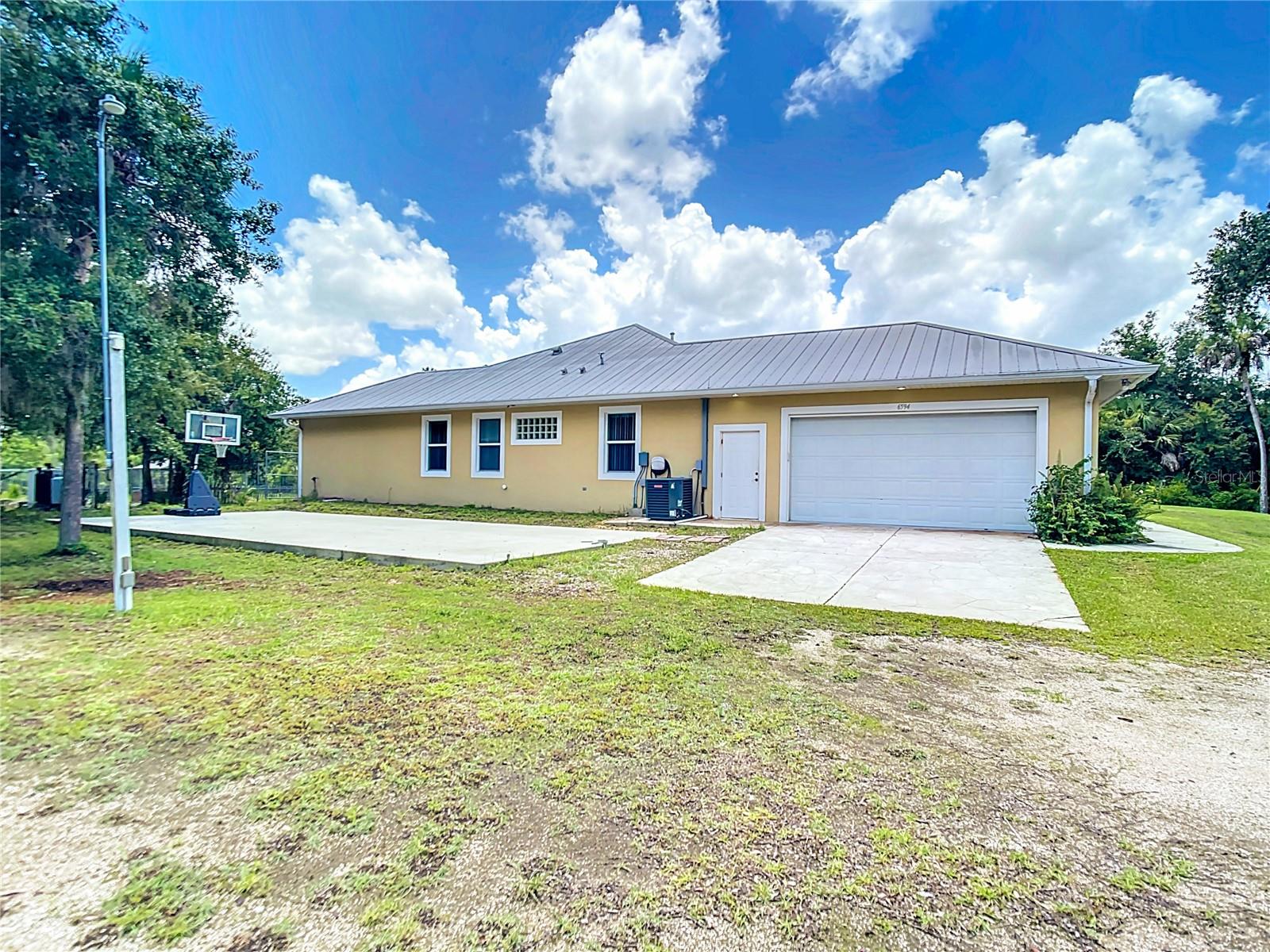 Search Properties for Sale 3 6594 BUCKBOARD STREET