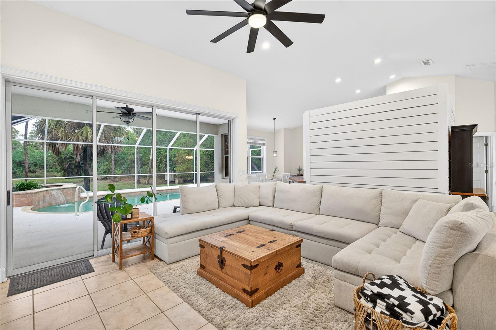 GOLDEN GATE ESTATE UNIT 30 - Residential