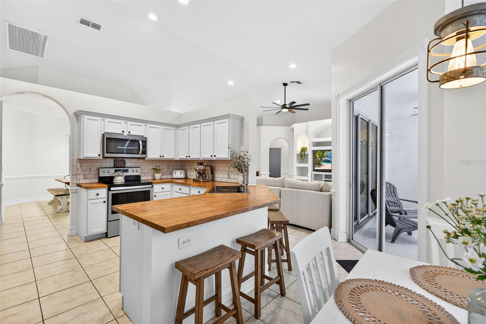 GOLDEN GATE ESTATE UNIT 30 - Residential