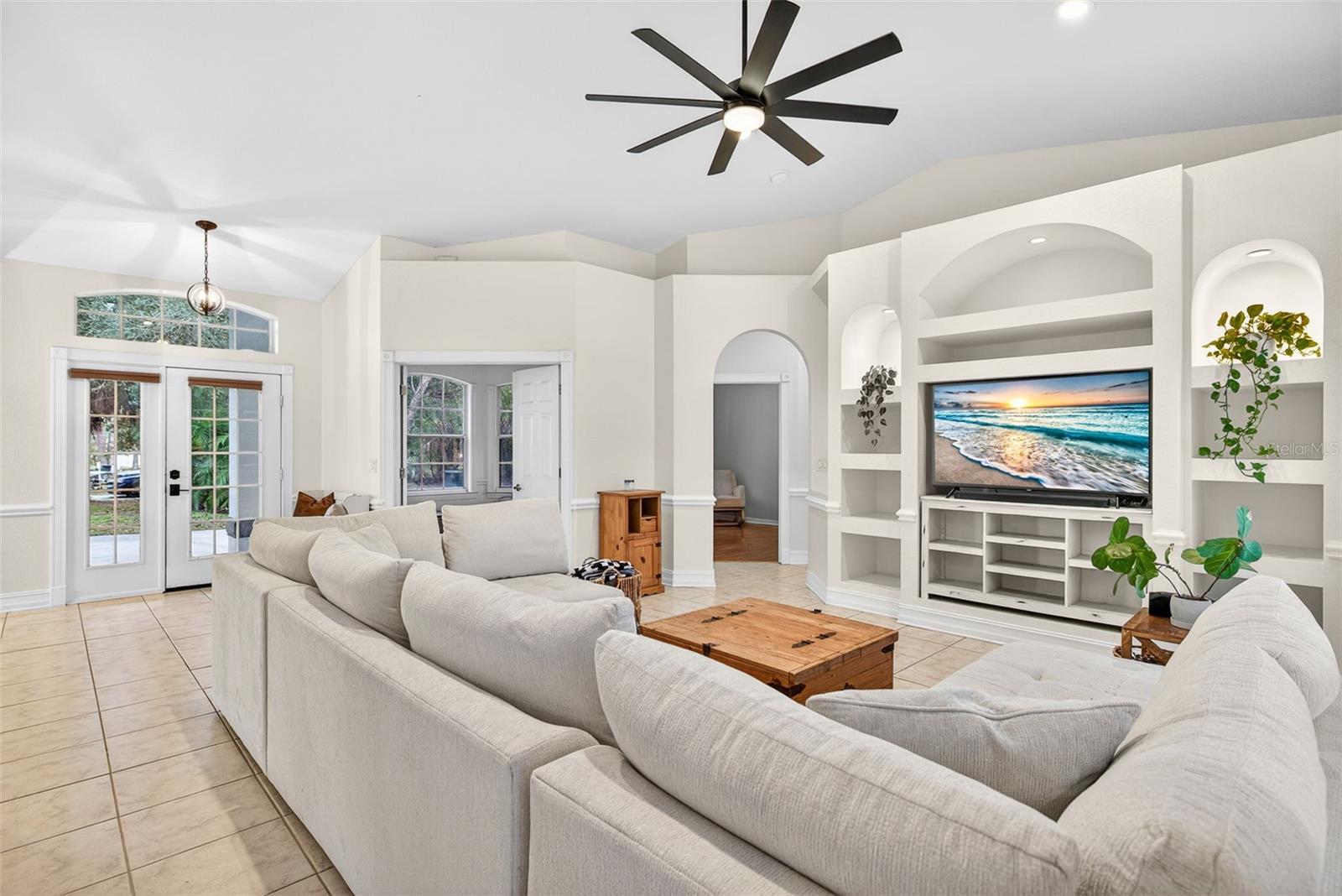 GOLDEN GATE ESTATE UNIT 30 - Residential