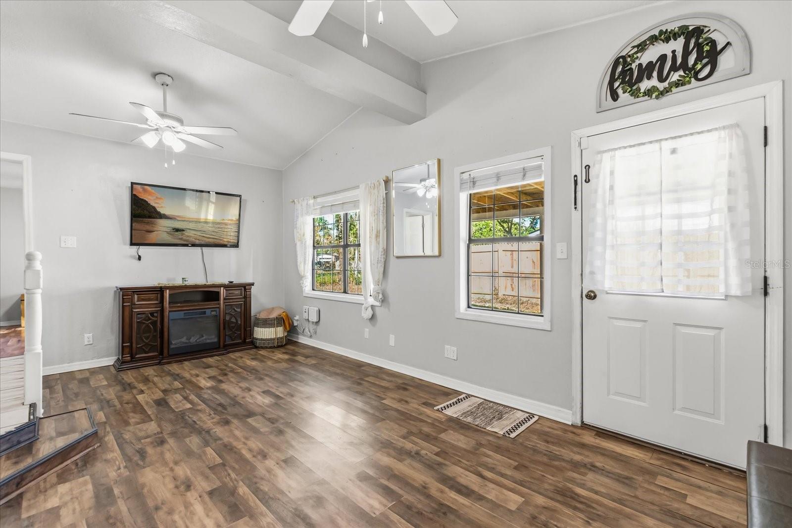 HOME NON SUB - Residential