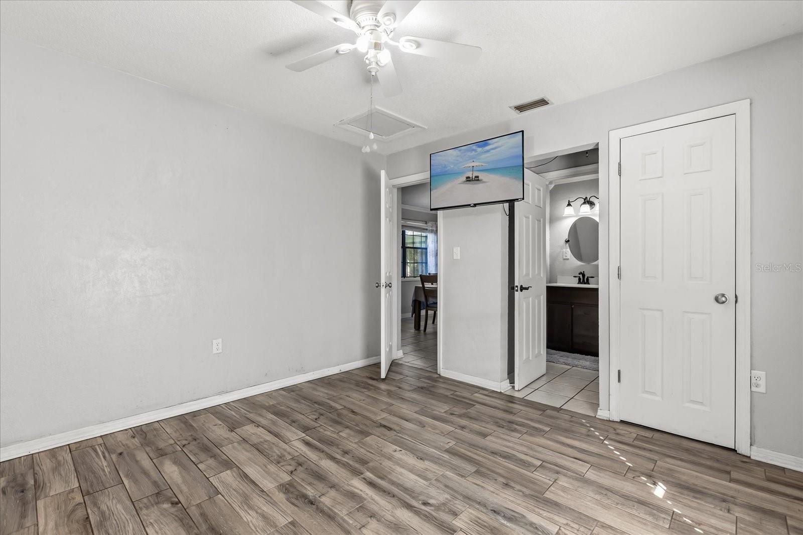 HOME NON SUB - Residential