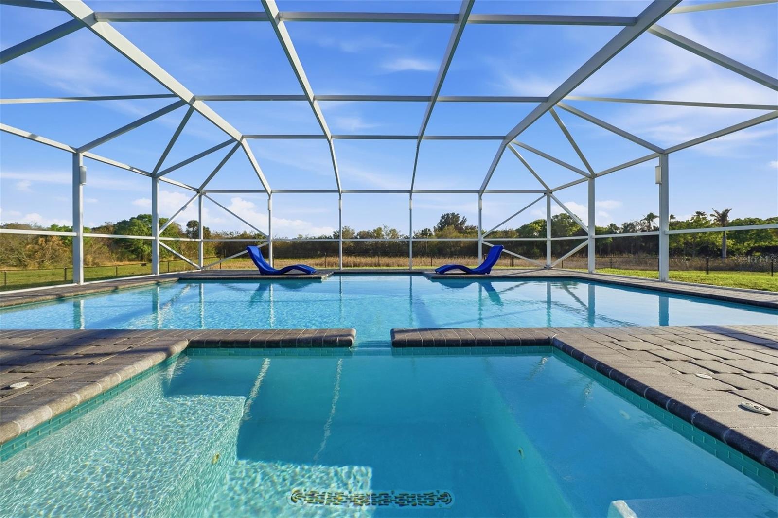 LARA LEE FARMS A OF E - Residential