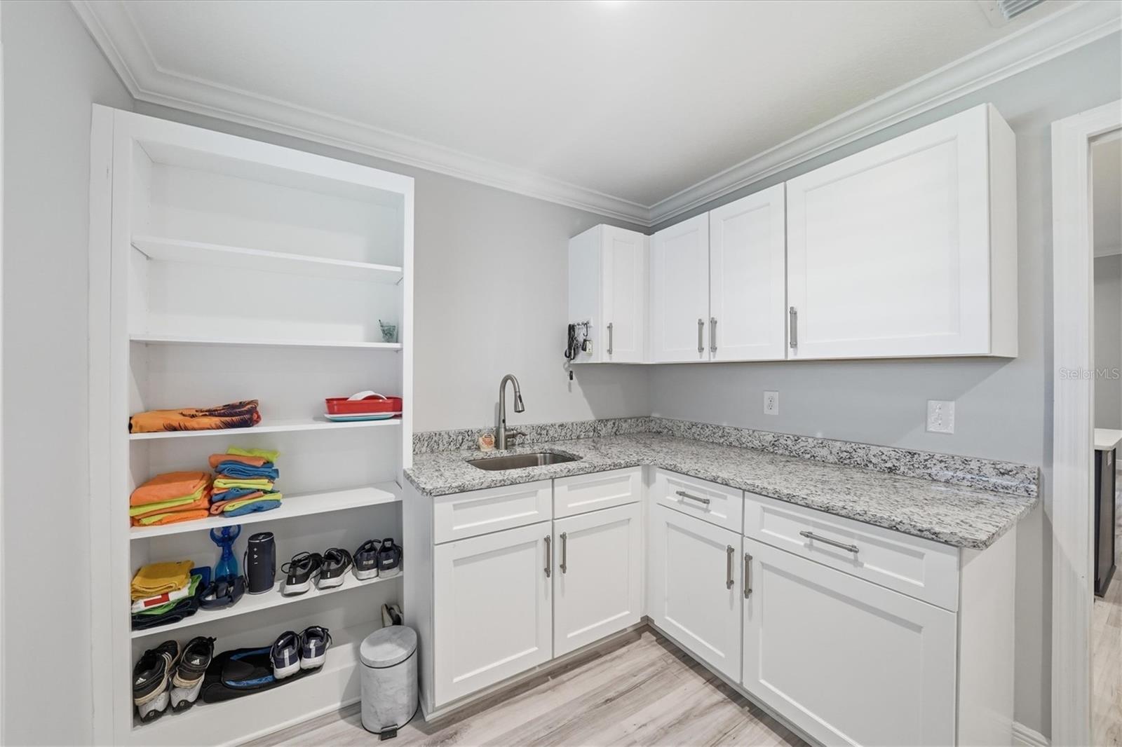 LARA LEE FARMS A OF E - Residential