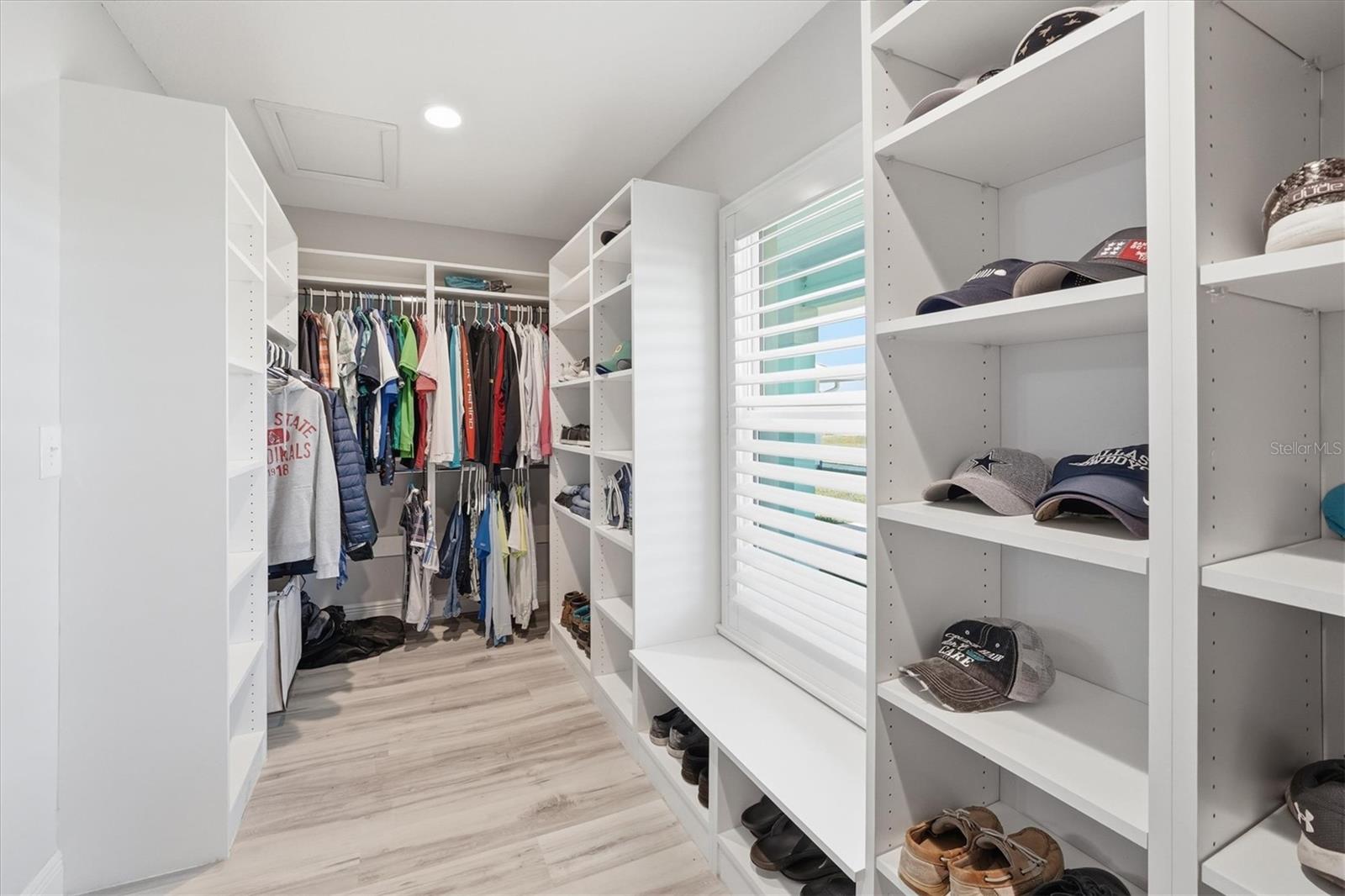 LARA LEE FARMS A OF E - Residential