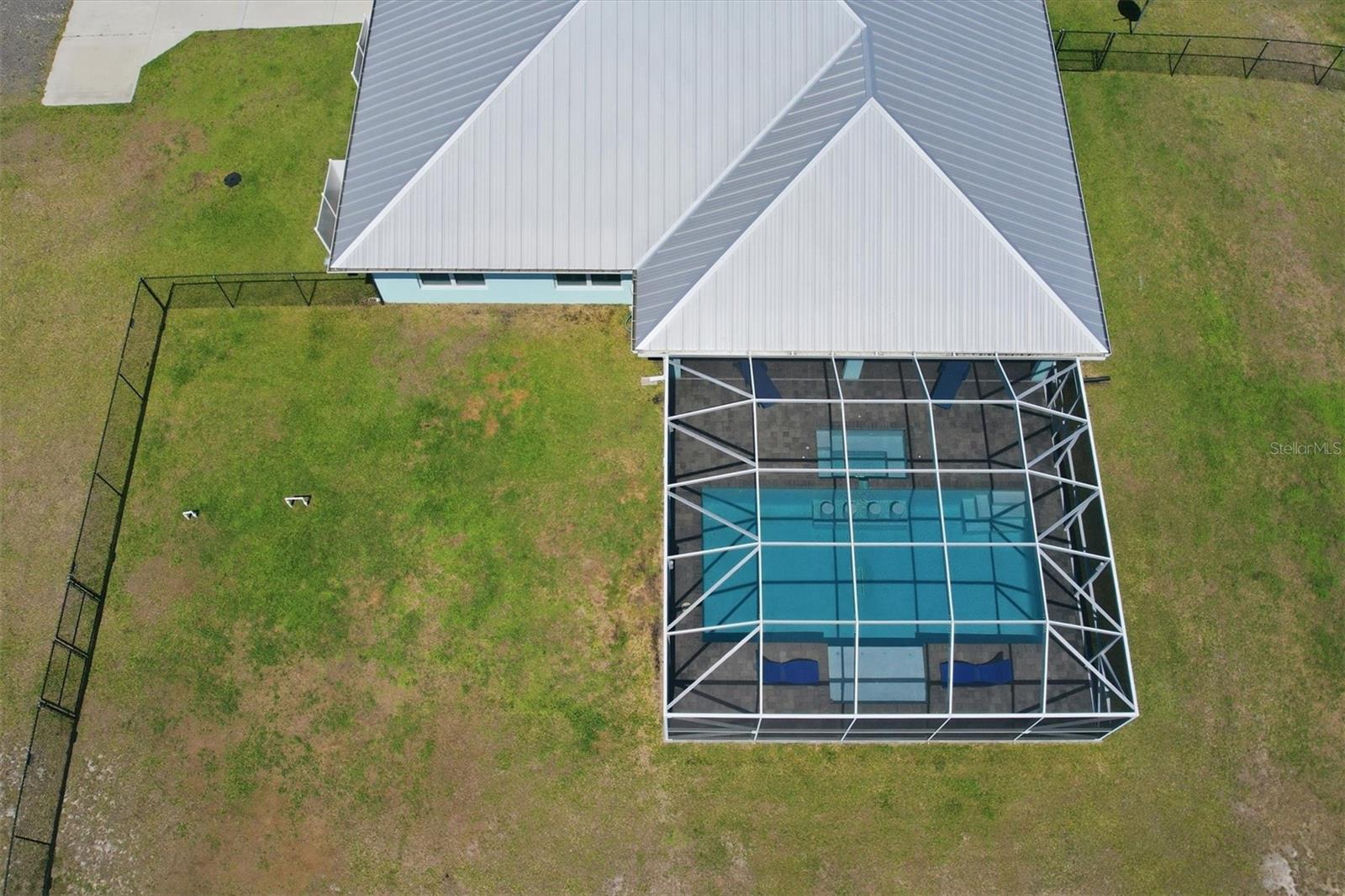 LARA LEE FARMS A OF E - Residential