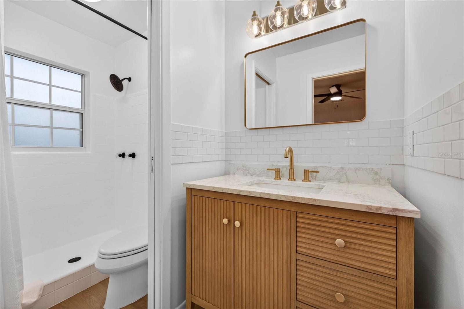 WINSTON PARK - Residential