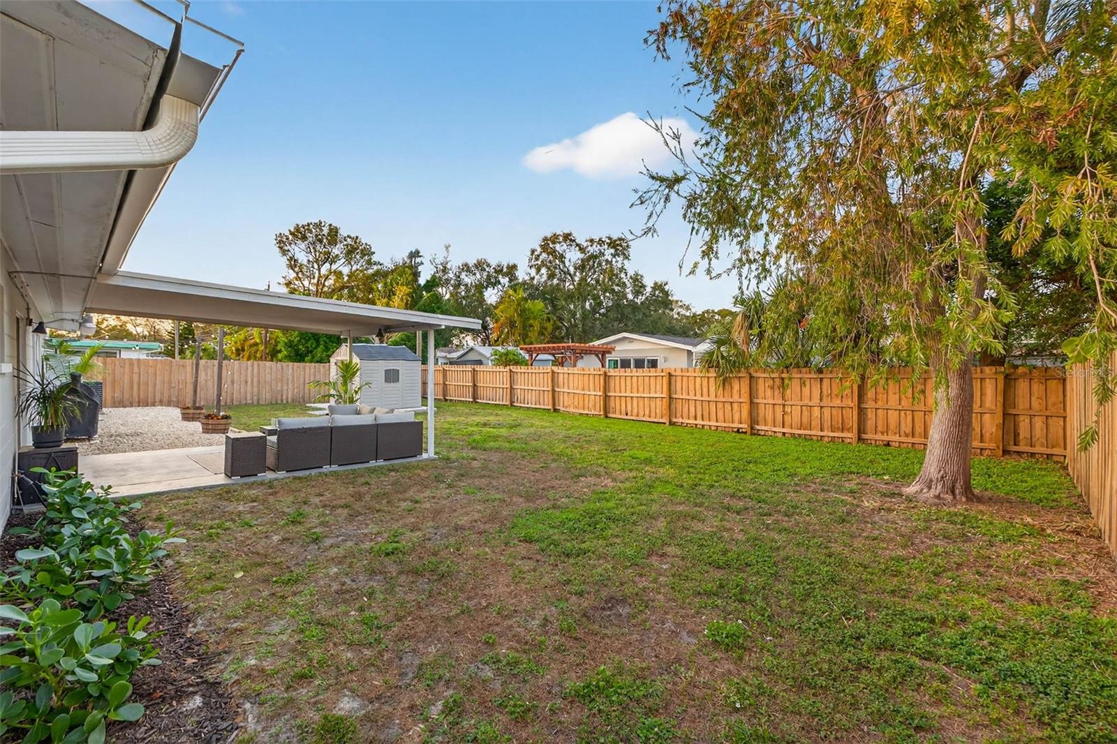 WINSTON PARK - Residential