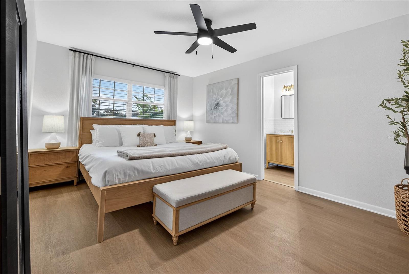 WINSTON PARK - Residential