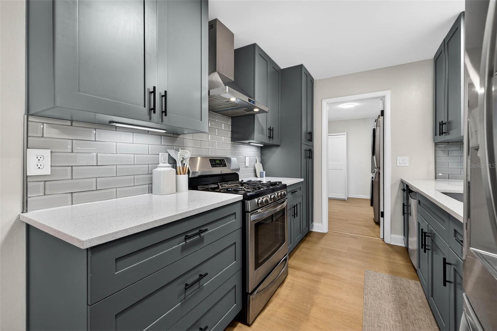 WINSTON PARK - Residential