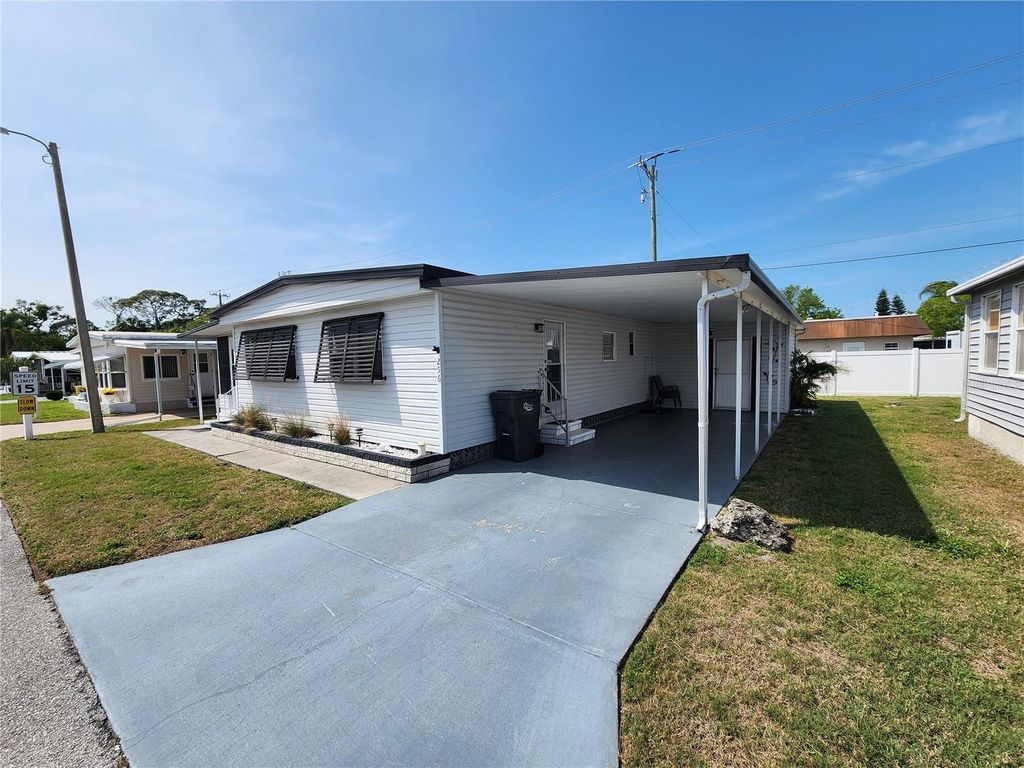 Photo of 808 53rd Avenue E #256, Bradenton, FL 34203 (MLS # A4686459)