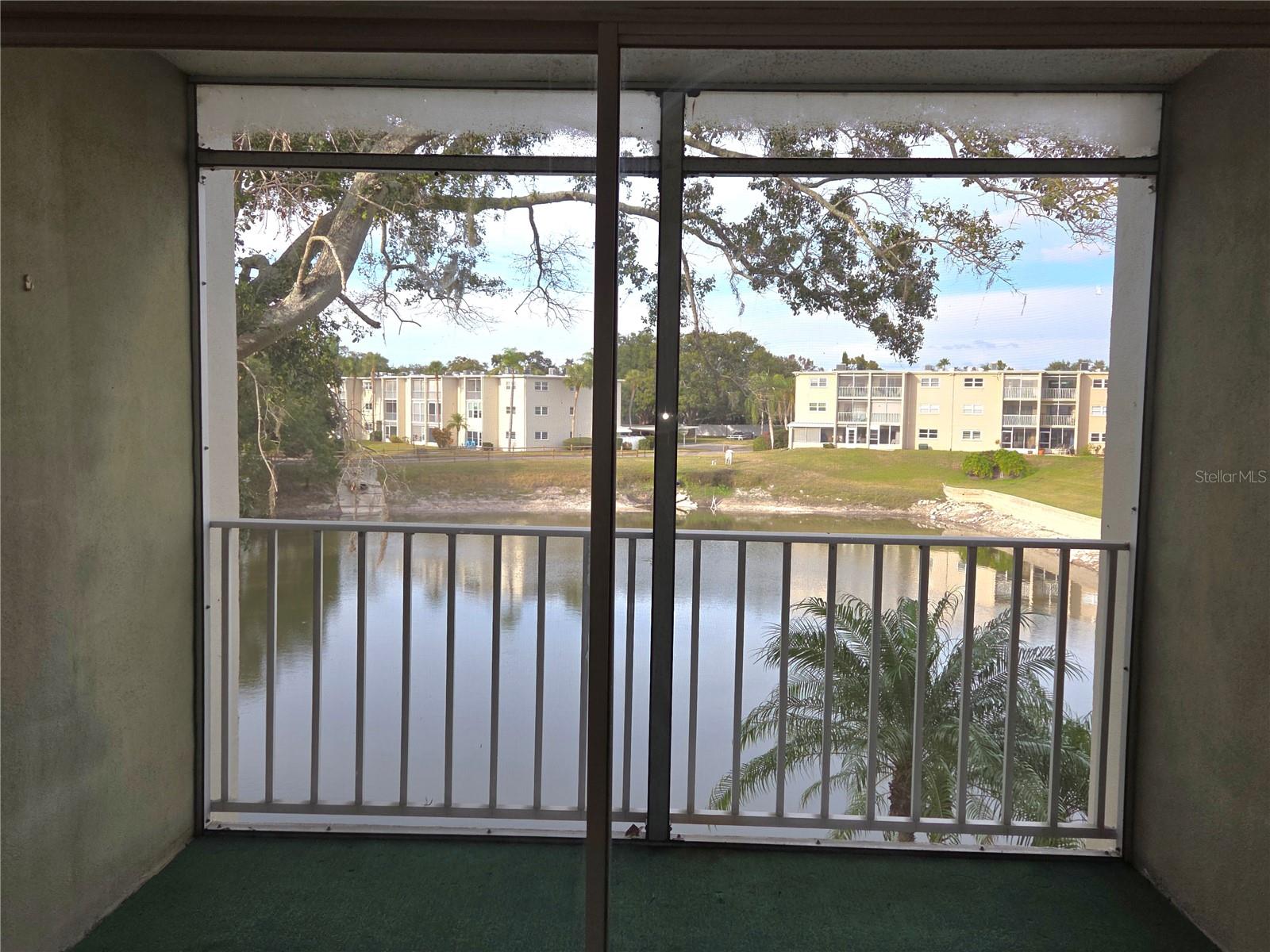 960 VIRGINIA STREET 201