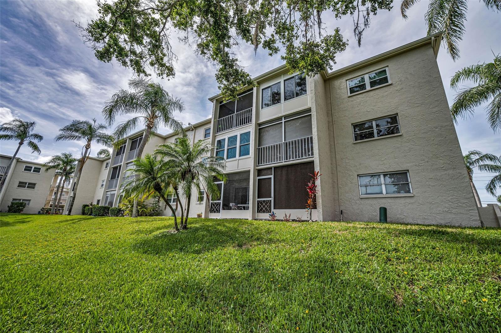 HEATHER LAKE APTS CONDO - Residential