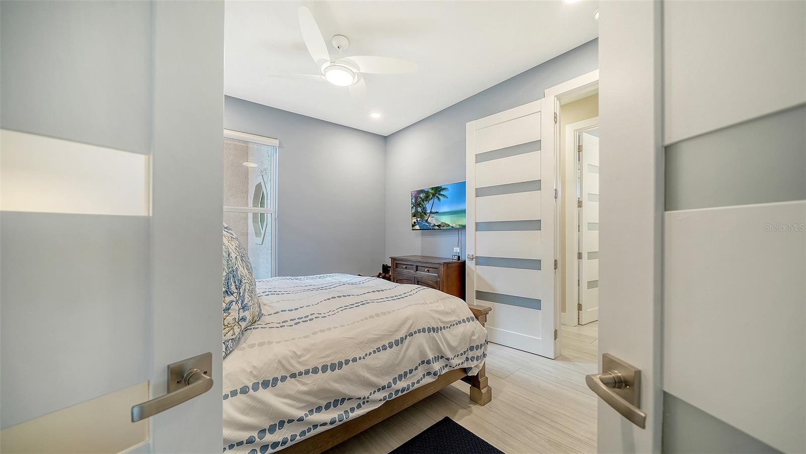 MIRA LAGO AT PALMER RANCH PH 2 - Residential