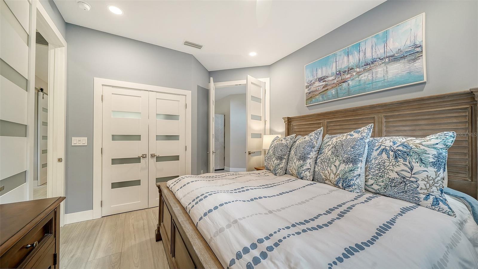 MIRA LAGO AT PALMER RANCH PH 2 - Residential