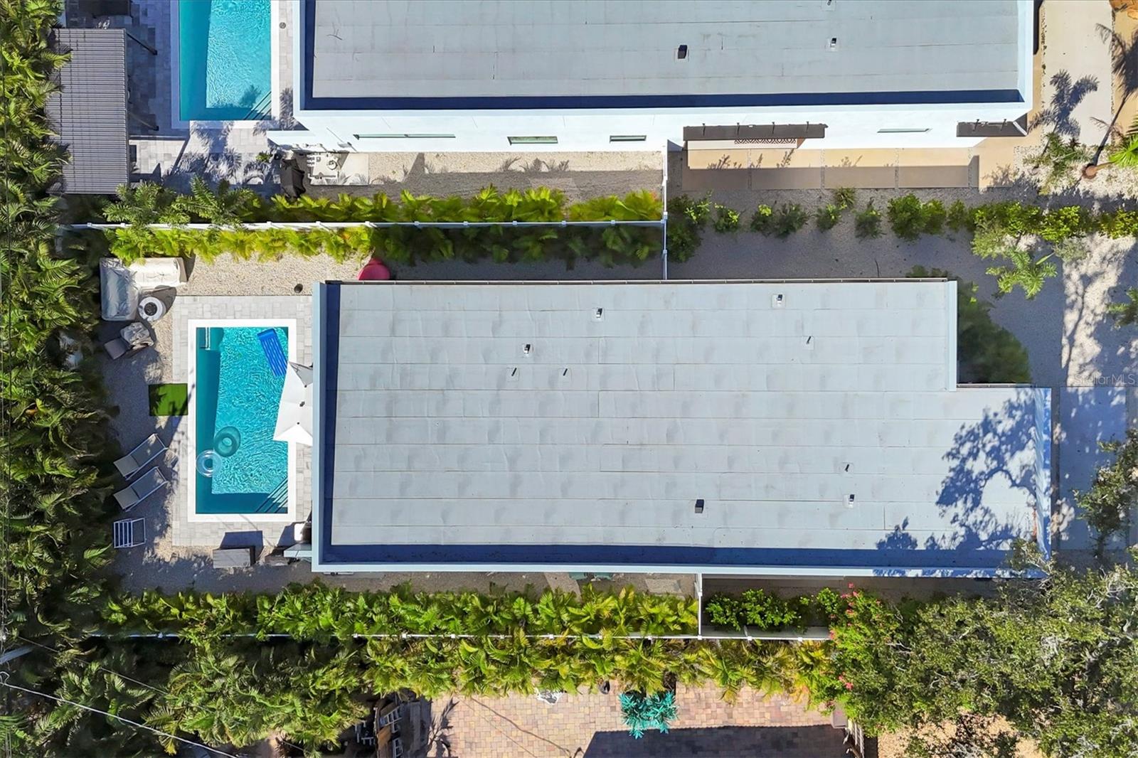 LONG MEADOW - Residential