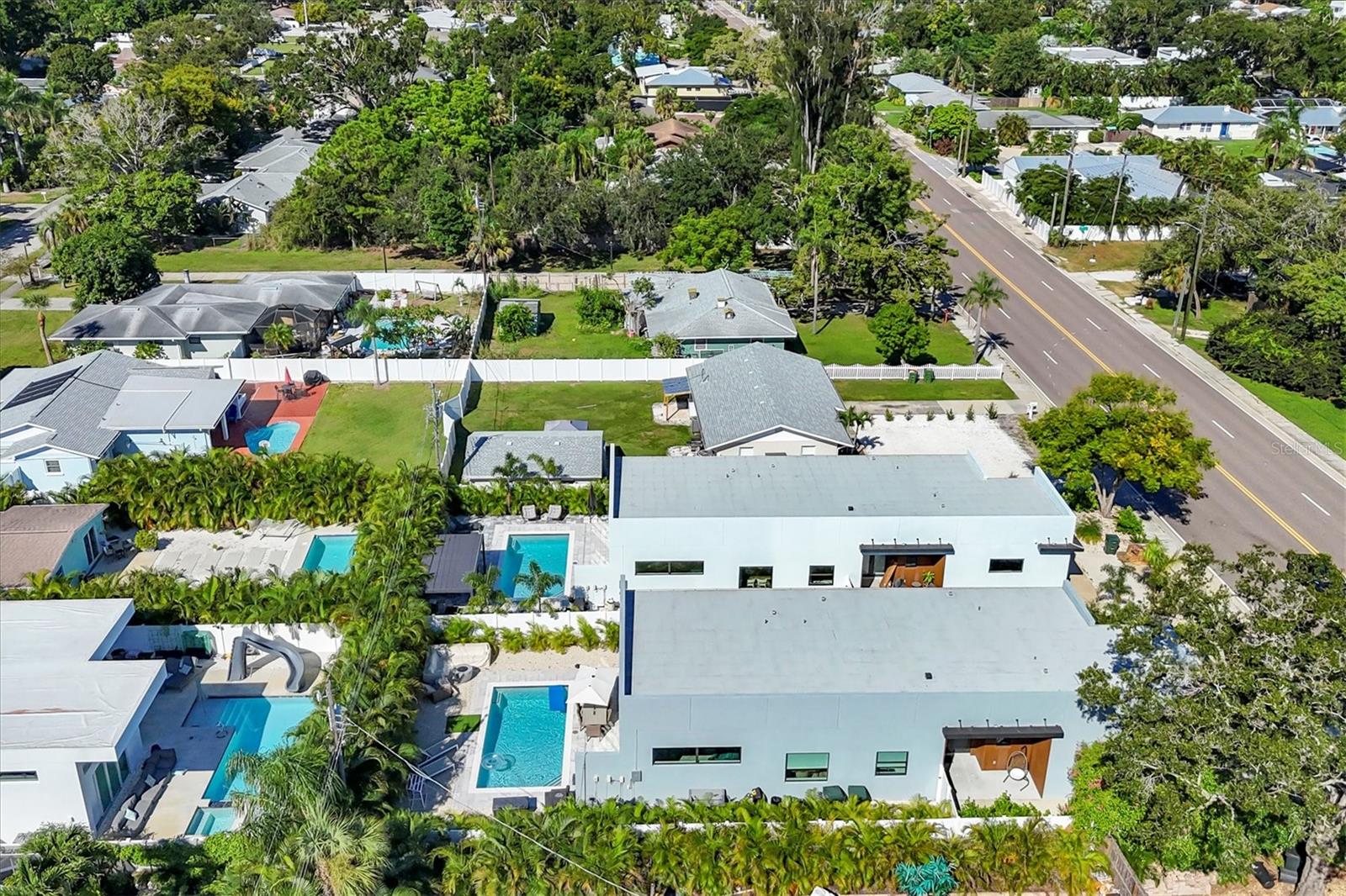 LONG MEADOW - Residential