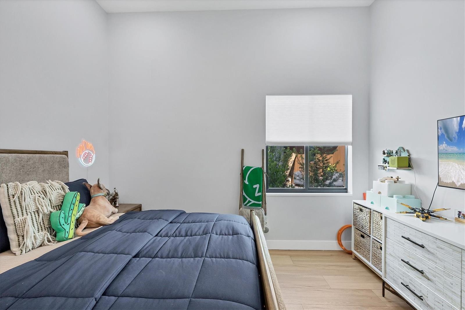 LONG MEADOW - Residential