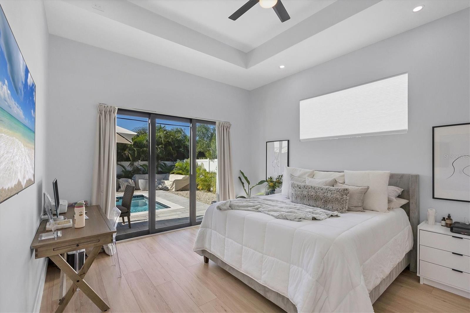 LONG MEADOW - Residential