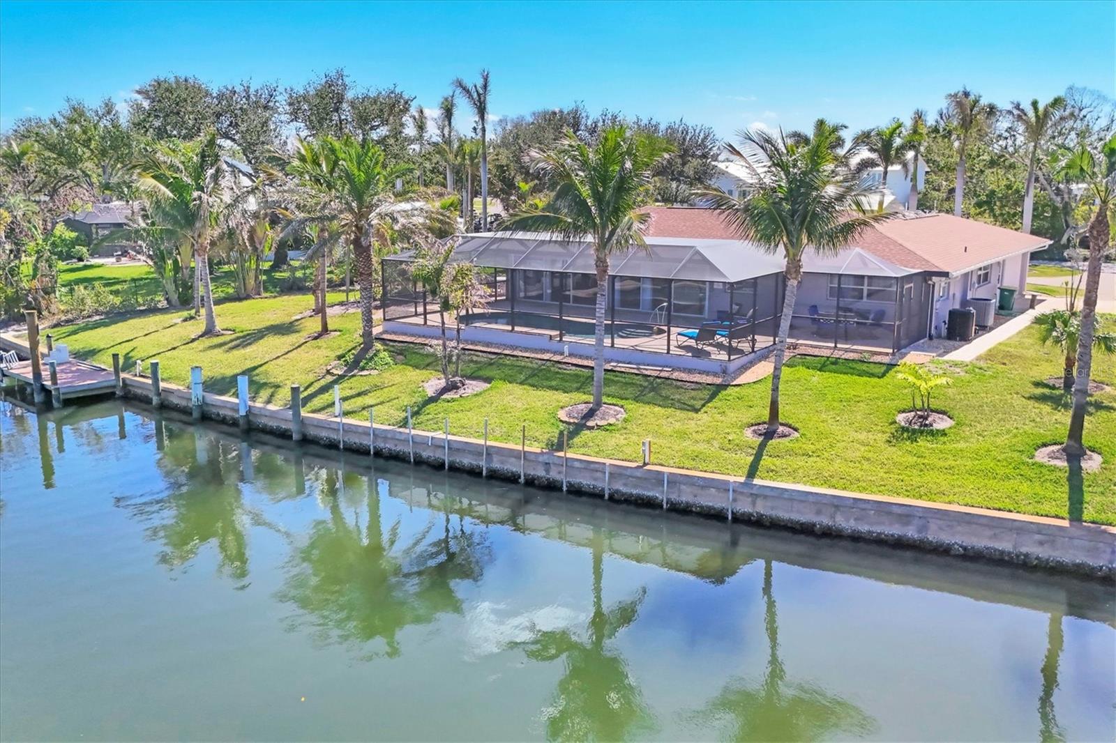 30 BUCCANEER BEND