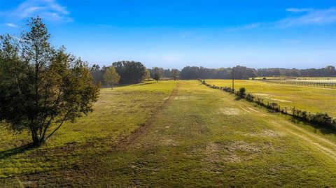 Tiny photo for 15530 SE 47th Avenue, Summerfield, FL 34491 (MLS # G5103642)