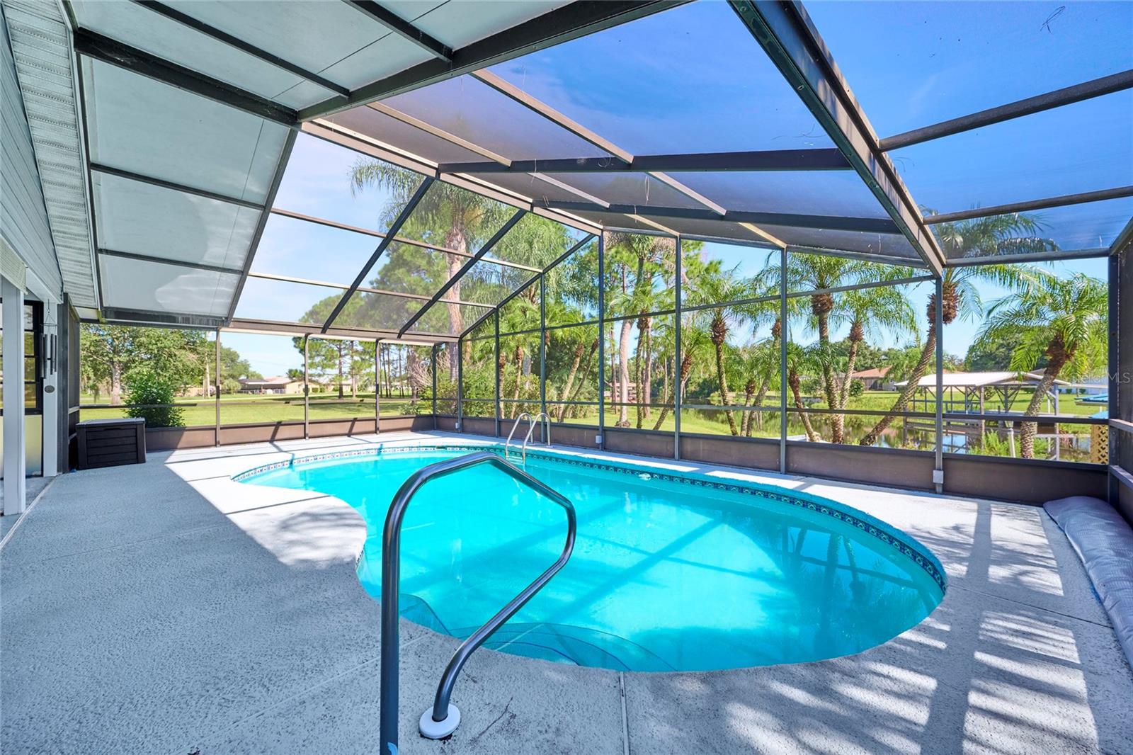 6449 AVOCADO DRIVE