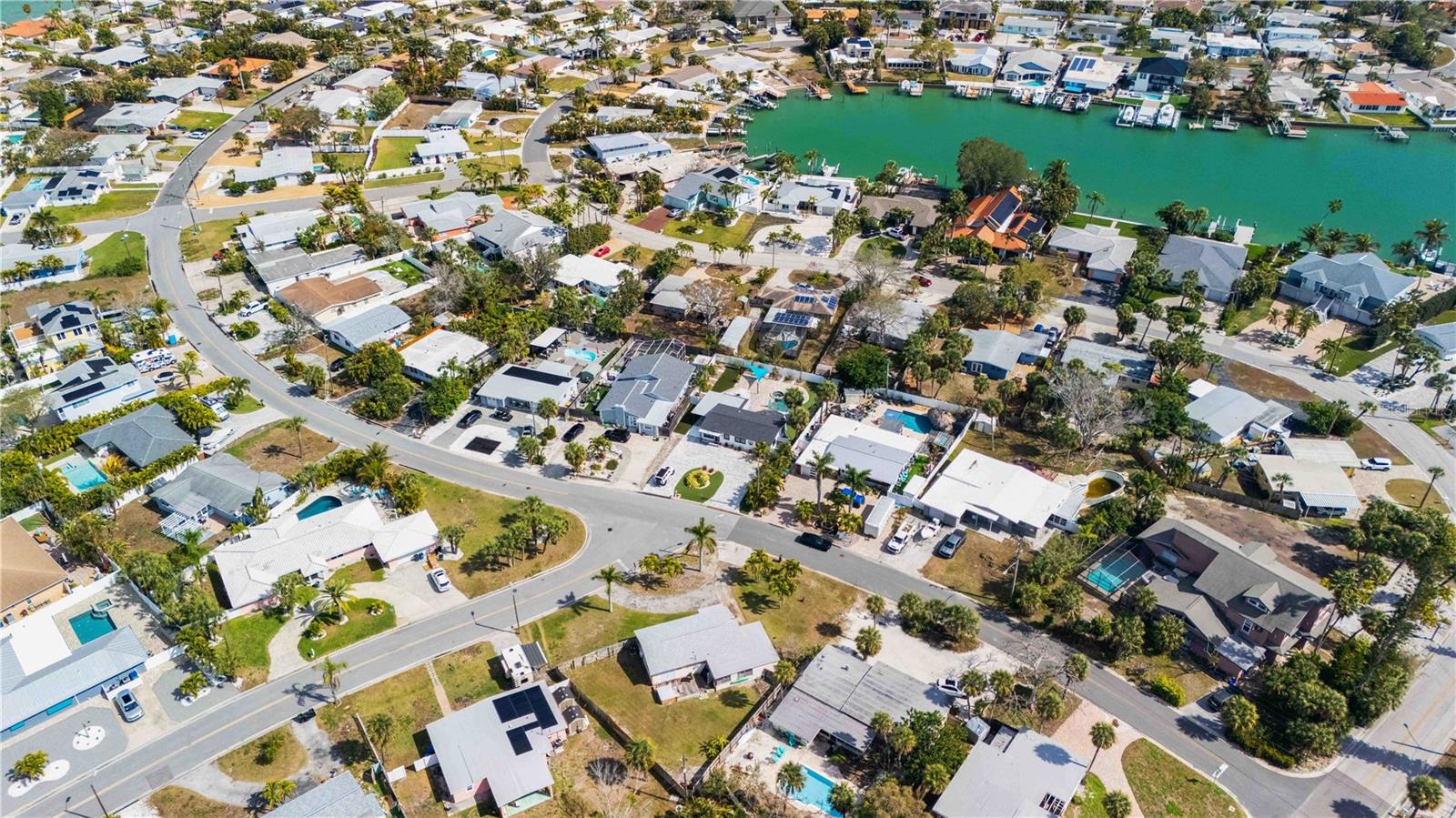 BELLE VISTA SHORES - Residential