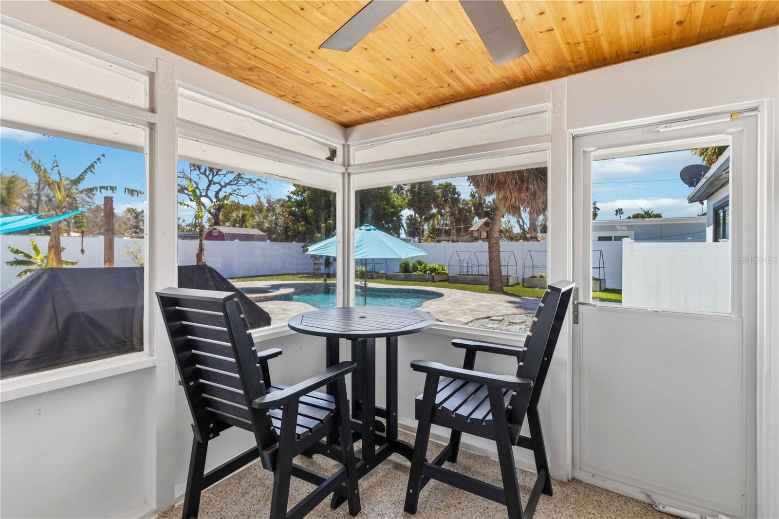 BELLE VISTA SHORES - Residential