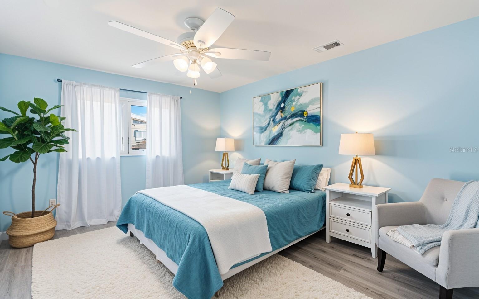 BELLE VISTA SHORES - Residential