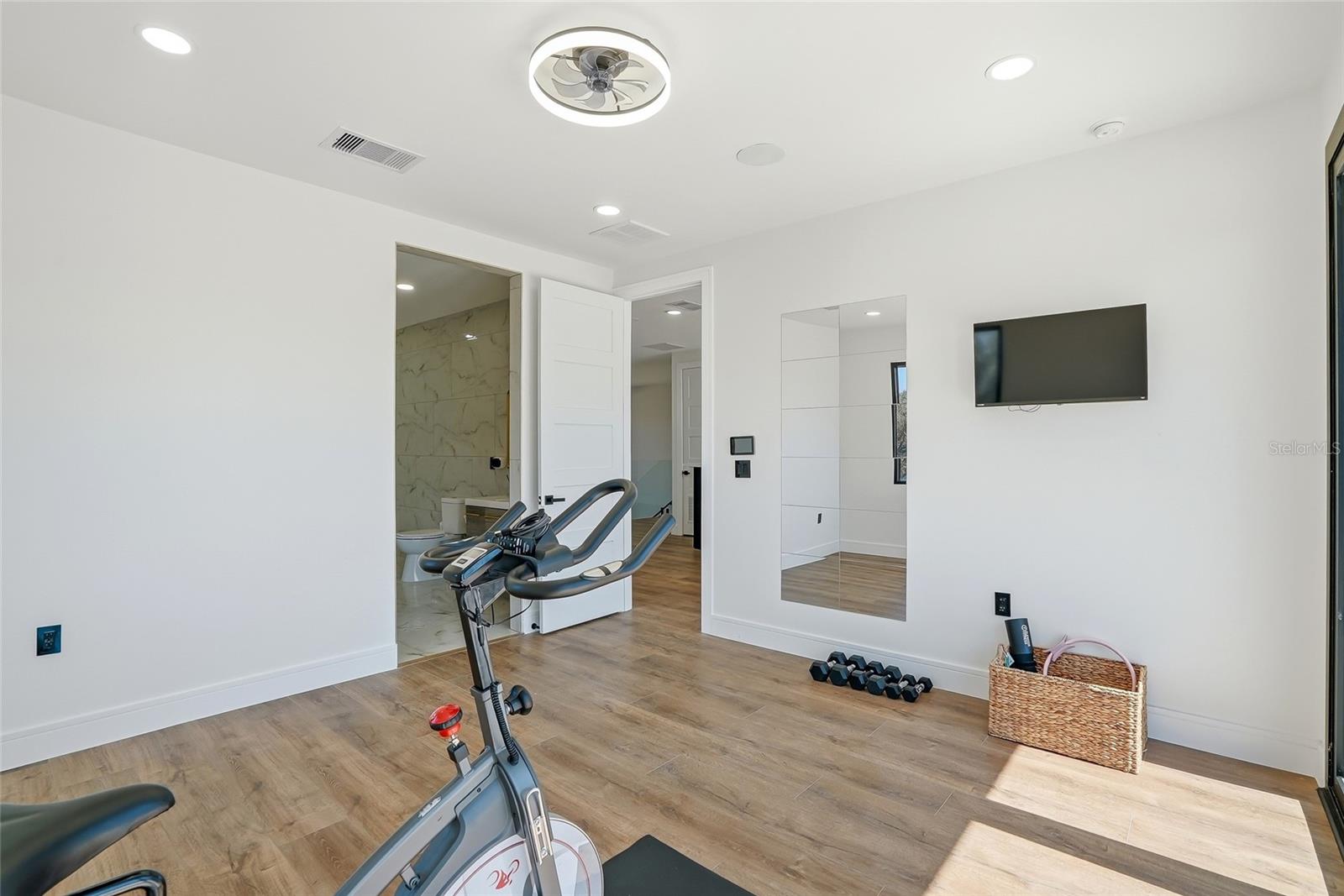 RIO VISTA - Residential