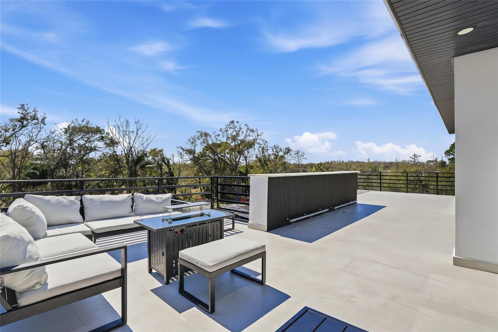 RIO VISTA - Residential