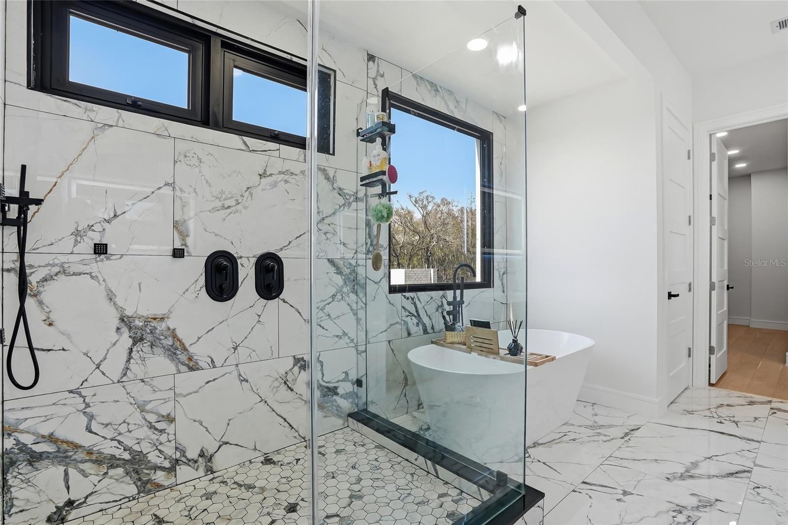 RIO VISTA - Residential