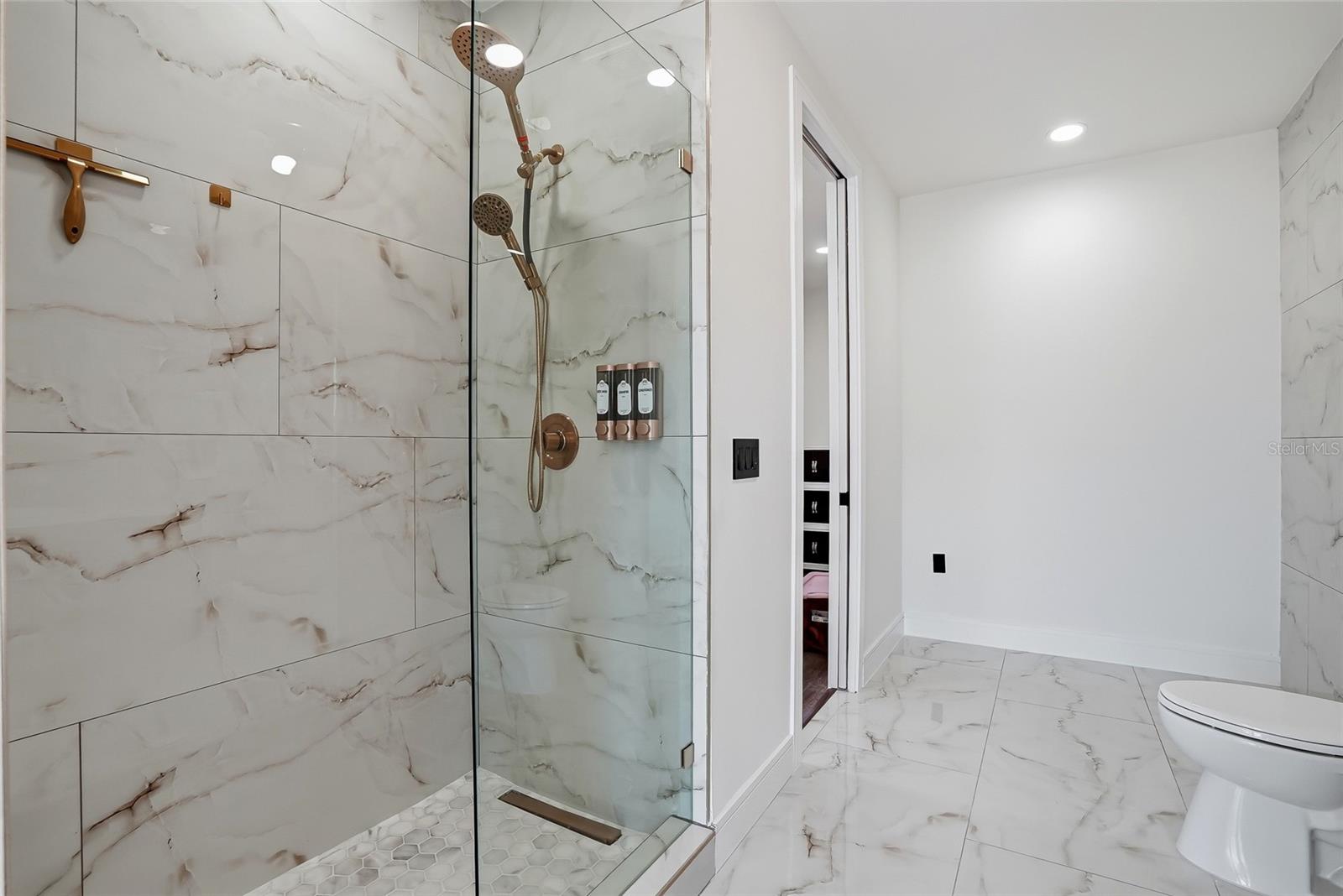 RIO VISTA - Residential