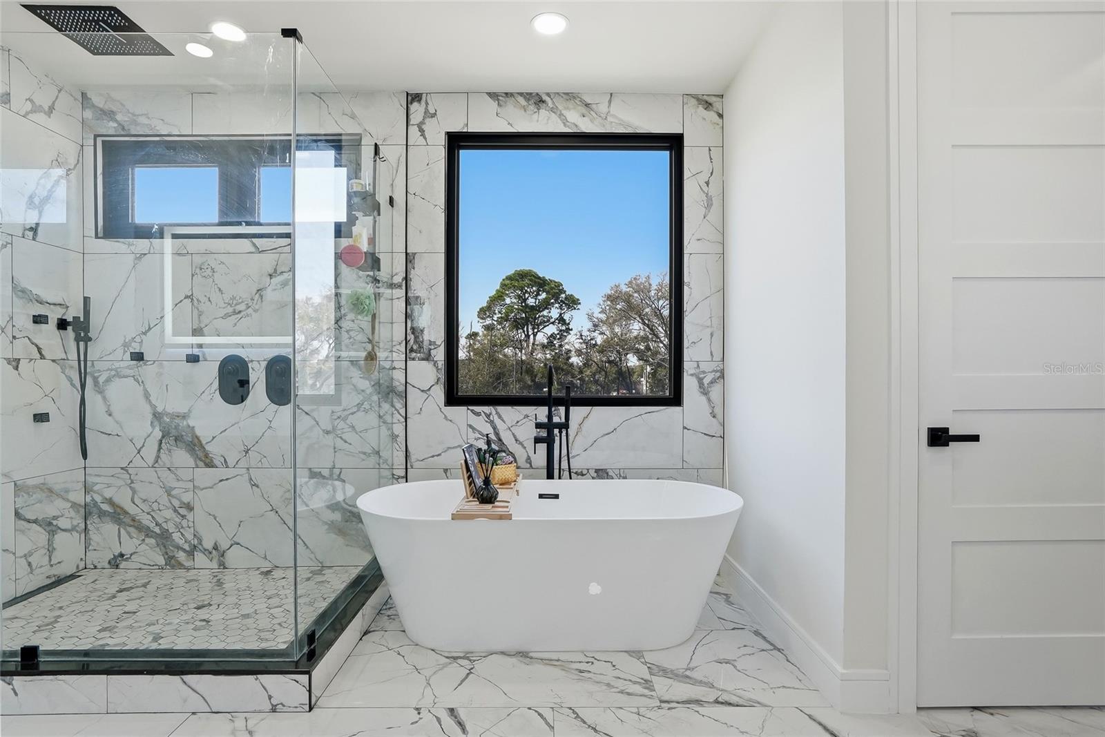 RIO VISTA - Residential