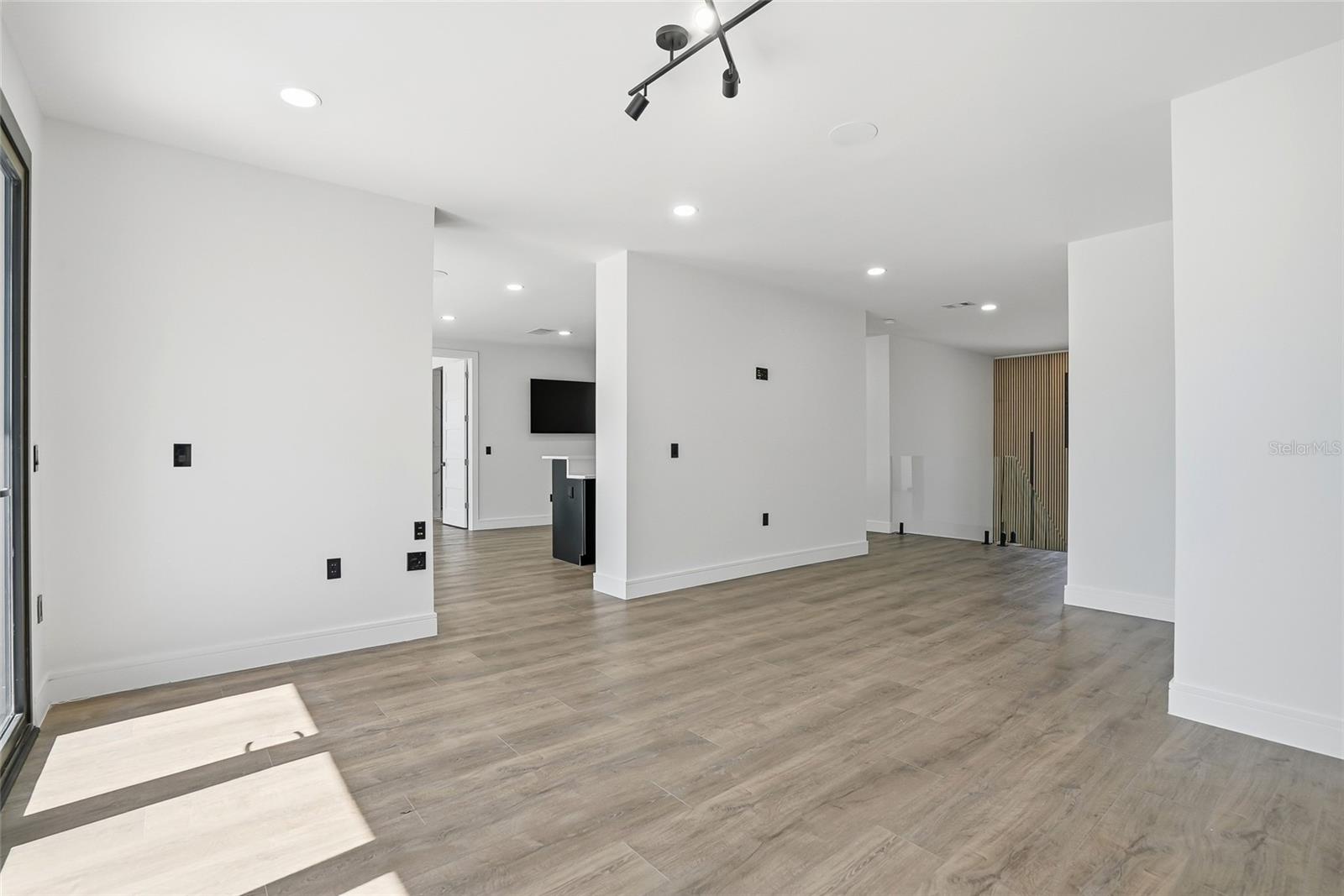 RIO VISTA - Residential