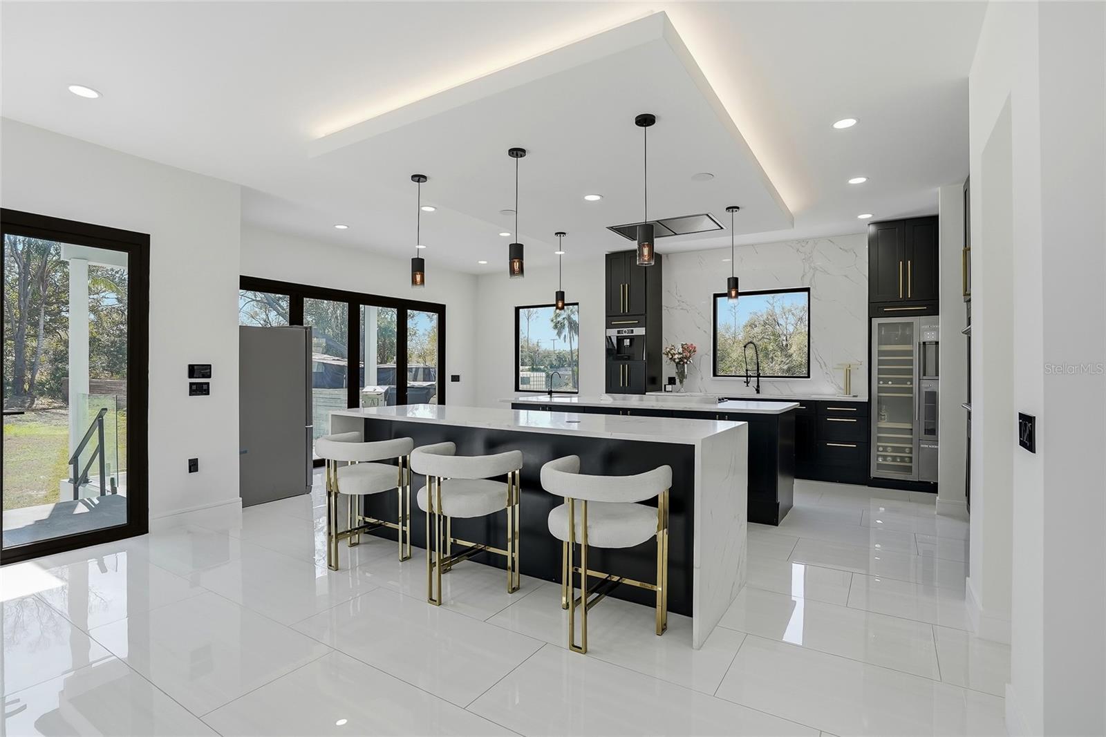 RIO VISTA - Residential