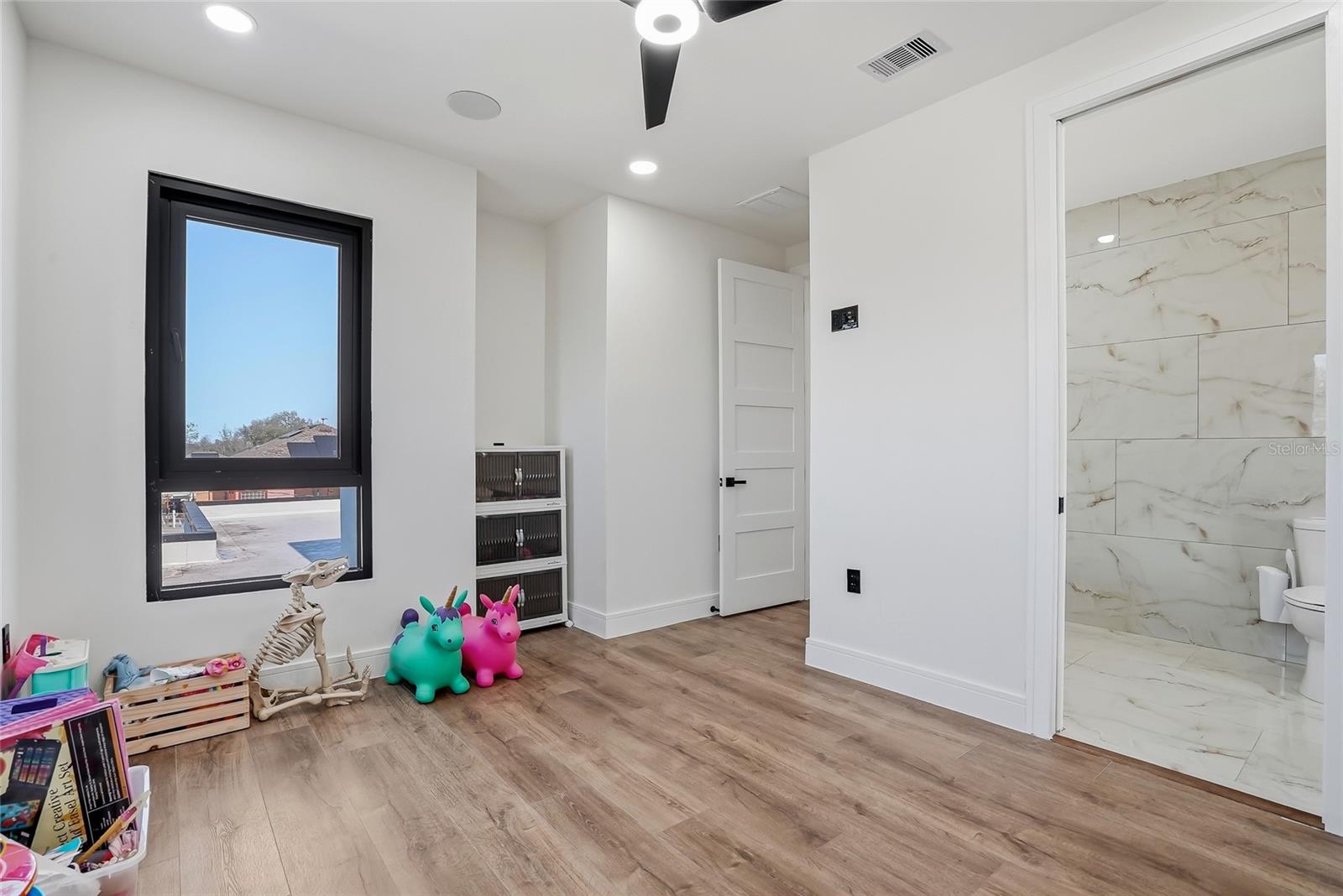 RIO VISTA - Residential