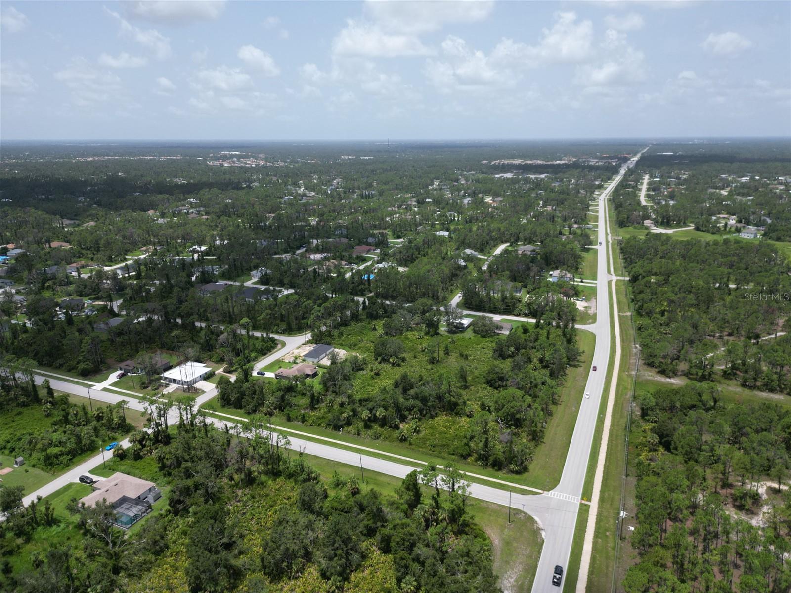 PORT CHARLOTTE SUB 33 - Land