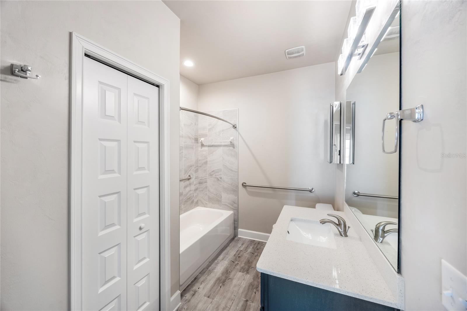 VILLAS OF WEST END UNIT B PHASE 2 - Residential