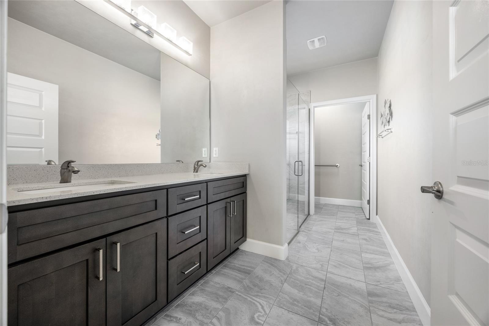 VILLAS OF WEST END UNIT B PHASE 2 - Residential