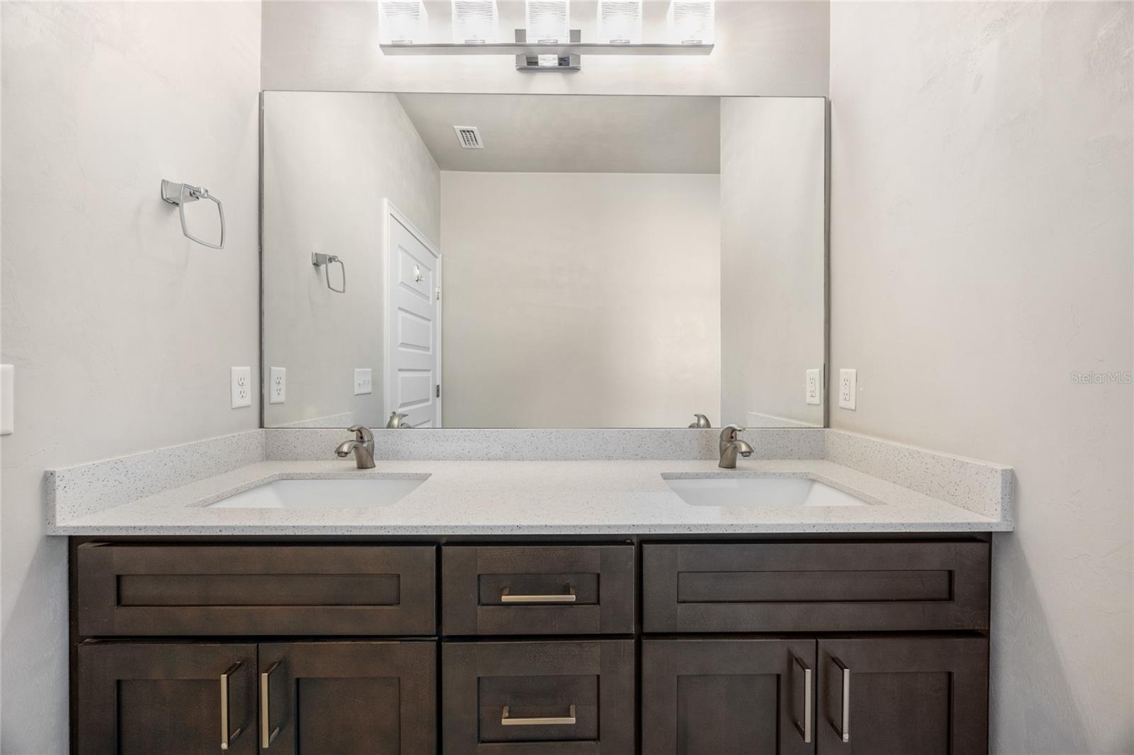 VILLAS OF WEST END UNIT B PHASE 2 - Residential