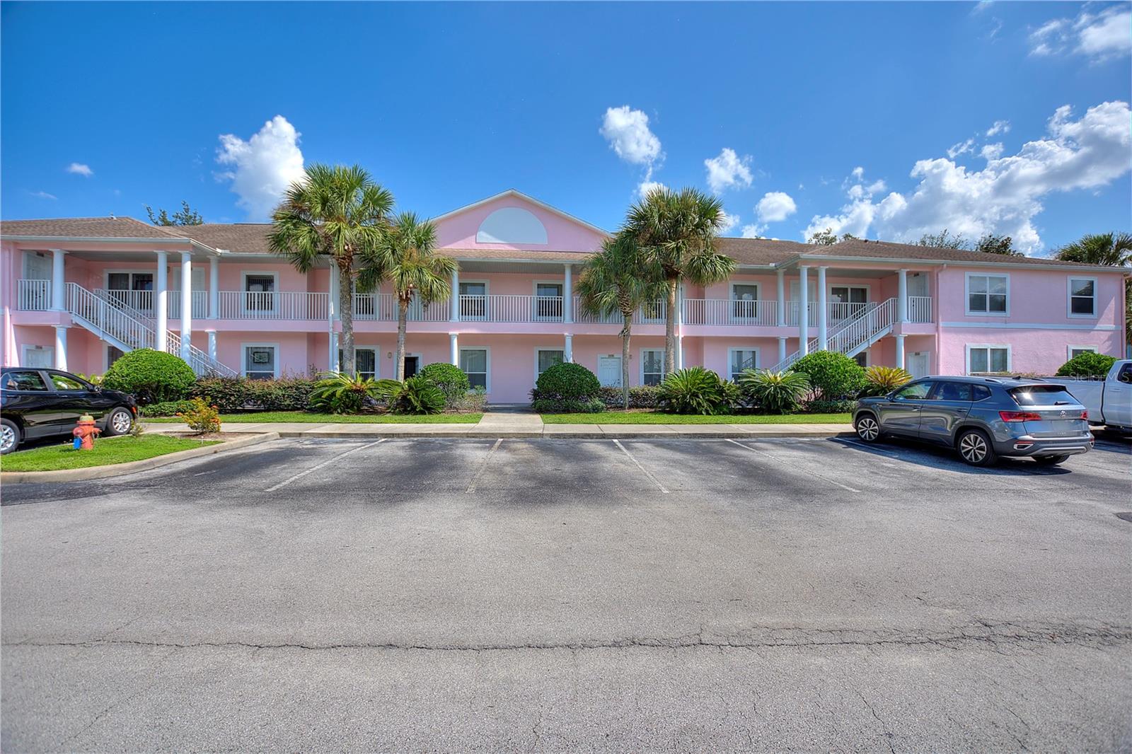 Spacious and beautifully maintained 4-bedroom, 3-bath condo available starting September 1st. Located in the gated community of Sun Lake, this home offers an open layout and generous bedroom sizes. Just minutes from Disney, Margaritaville, Sunset Walk, and all the excitement of Hwy 192’s restaurants, shops, and attractions. Conveniently located near major highways for an easy commute, and close to schools and grocery stores. Don’t miss this opportunity to live in the heart of it all.
