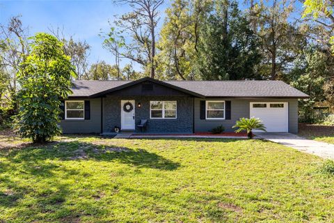 A home in APOPKA