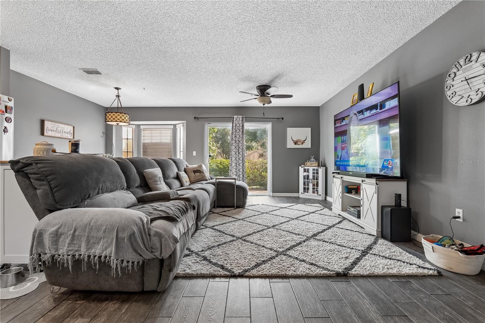 1210 N FAIRWAY DRIVE 1210