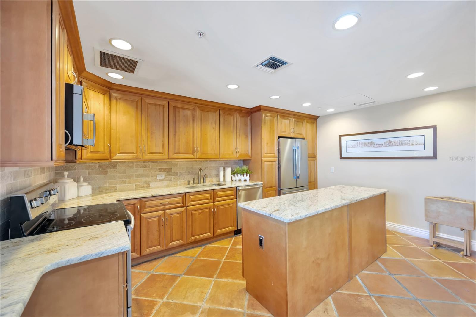 TIDES BEACH CLUB CONDO - Residential