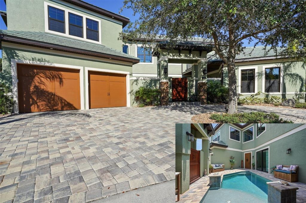 Photo of 4 Oakview Court, Palm Coast, FL 32137 (MLS # FC314496)